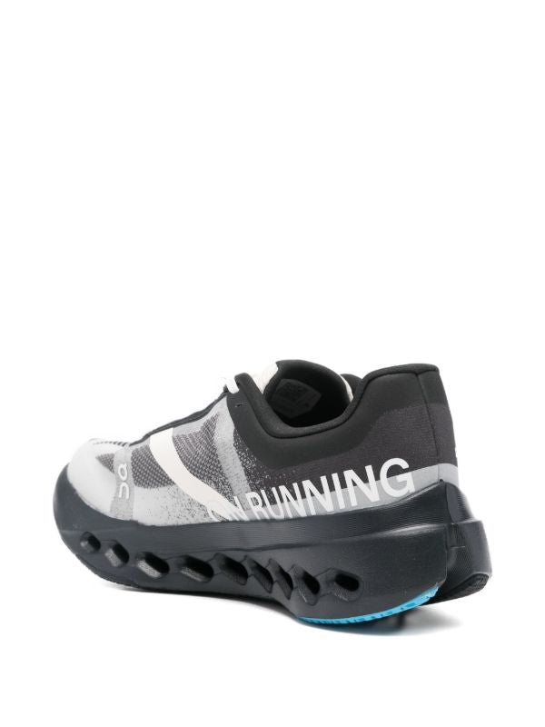 On Running Cloudsurfer Next Lumos
Black Dew