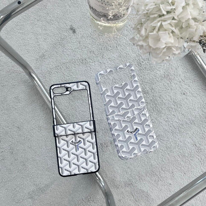Signature Monogram Case Z Flip