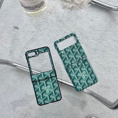 Signature Monogram Case Z Flip