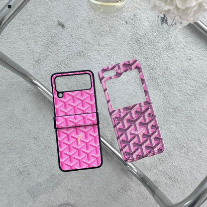Signature Monogram Case Z Flip