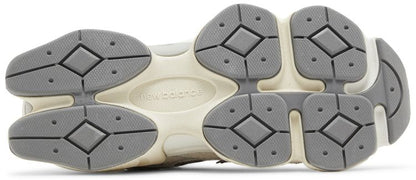 New Balance 9060  Sea Salt - New Balance (2)
