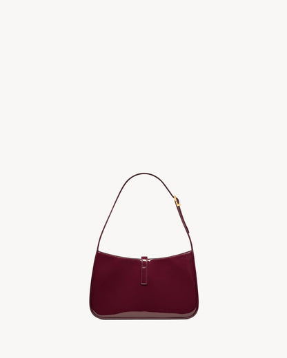 LE 5 À 7 EN CUIR VERNI - YSL