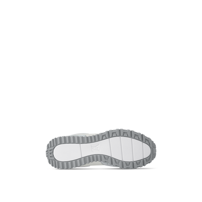 Sneaker Run Away - #12