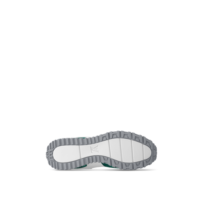 Sneaker Run Away - #10