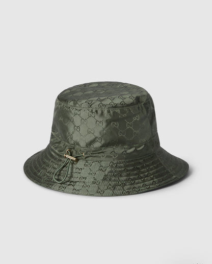 Chapeau bob réversible en nylon GG - Gucci casquette (2)