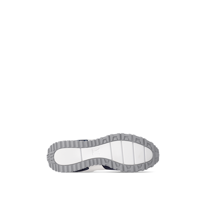 Sneaker Run Away - #11