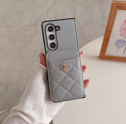 Elegant Pocket Design