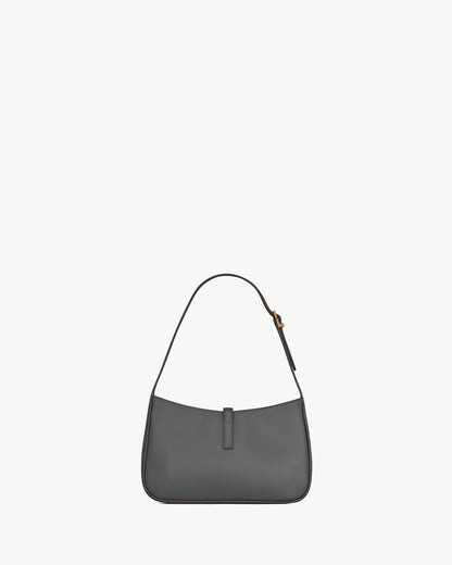 LE 5 À 7 EN CUIR LISSE - YSL