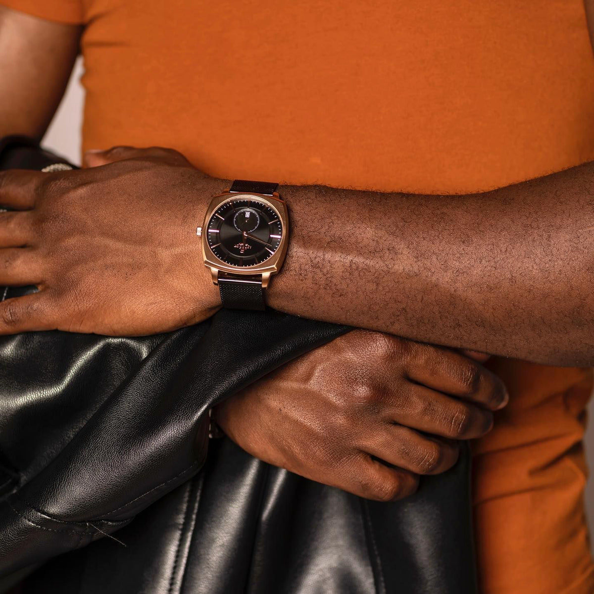 RoseGold/Black Monolith