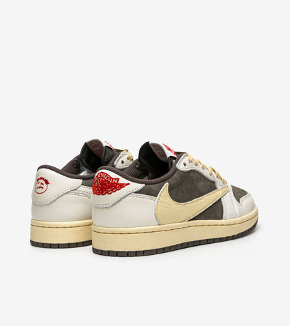 Travis Scott Jordan 1 Reverse Mocha