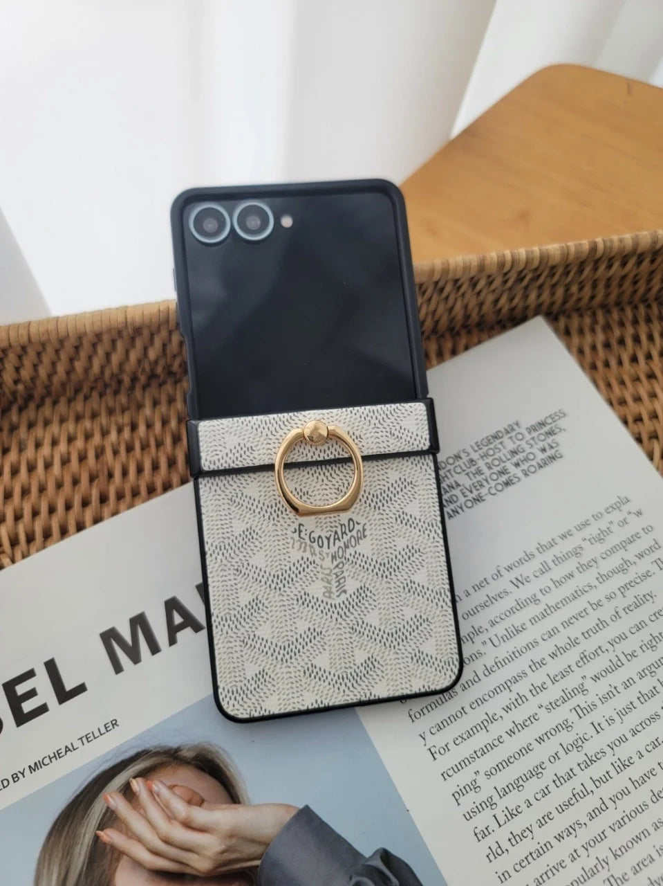 Elite Pocket Ring Case