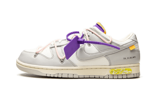 Nike® x Off-White® Dunk Low lot 24
