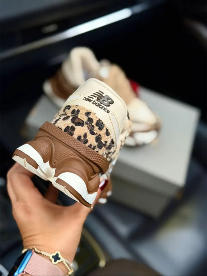 Animal Print NB 9060