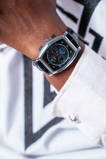 Silver/Black Ambassador (Pre-order ships out in july)